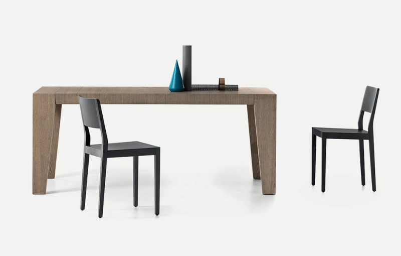 Model Strong Kitchen and dining room table