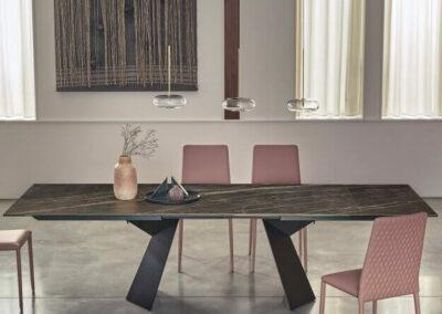 Tavolo Bontempi Fiandre con base in metallo