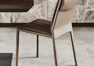 Upholstered chair Isabel Cattelan